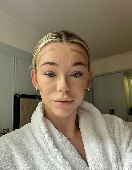 Makeupwithmeredithh