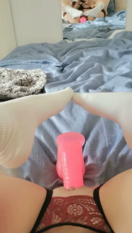 Foto di nudo di fuga di OnlyFans di Dumblittlegirl00
