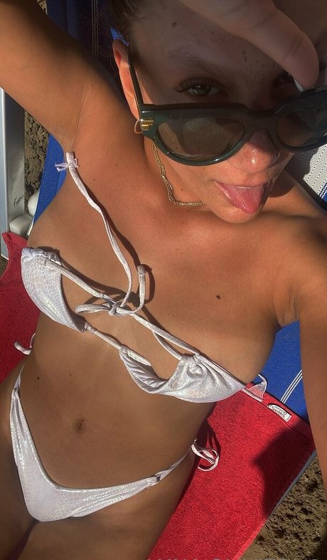 Foto di nudo di fuga di OnlyFans di Lunaolivieri