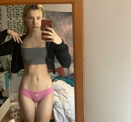 Foto di nudo di fuga di OnlyFans di Salodeah
