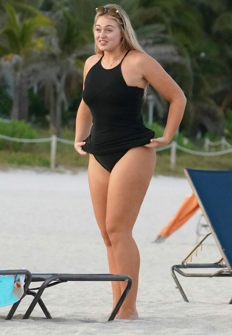 Iskra Lawrence