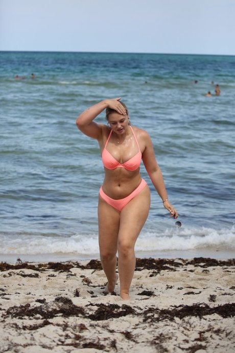 Iskra Lawrence