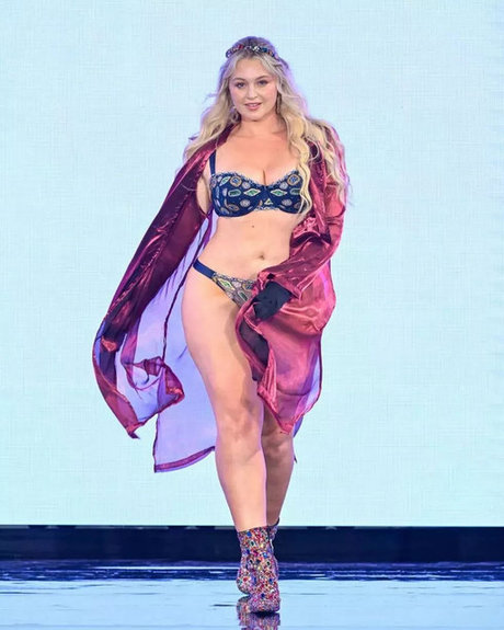 Iskra Lawrence