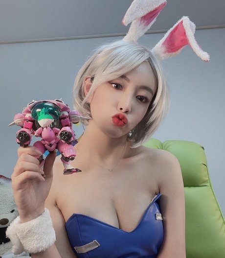 Foto di nudo di fuga di OnlyFans di Yunicorn19
