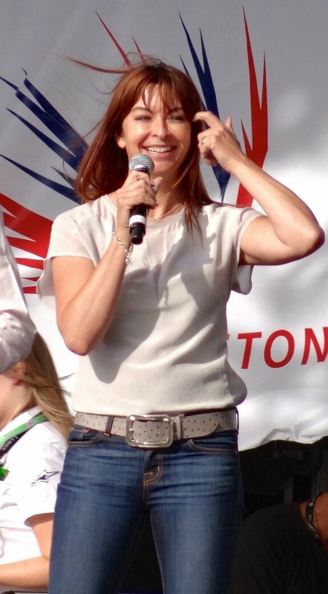 Suzi Perry