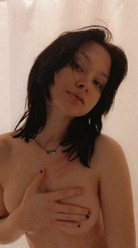 Foto di nudo di fuga di OnlyFans di Thebunnyjen