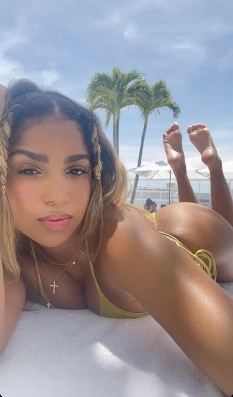 Foto di nudo di fuga di OnlyFans di Ayannamarcelin