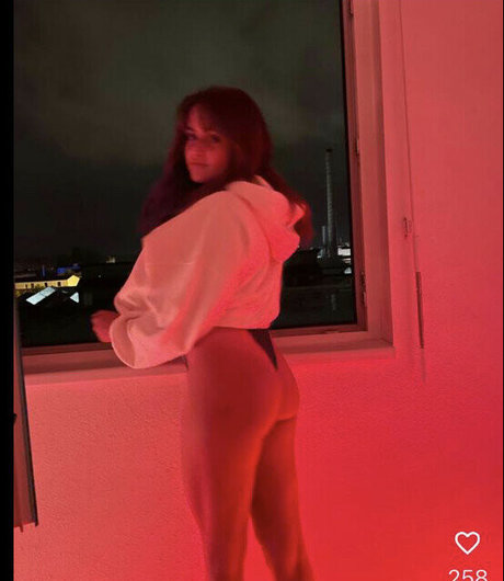 Foto di nudo di fuga di OnlyFans di Charlotte Haffner