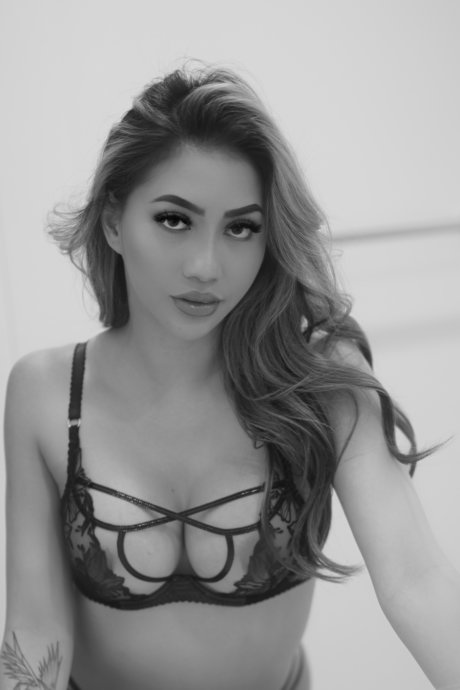 Foto di nudo di fuga di OnlyFans di Lala
