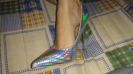 Foto di nudo di fuga di OnlyFans di Miss Purple