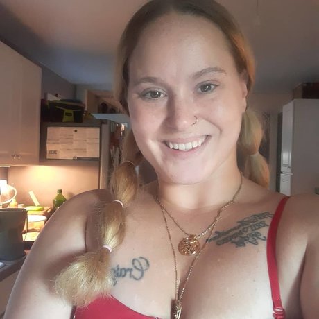 Foto di nudo di fuga di OnlyFans di Bambii