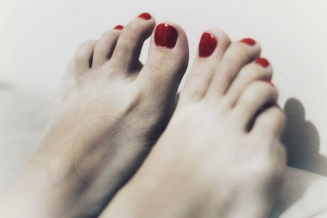 Foto di nudo di fuga di OnlyFans di Ladygodivafeet200