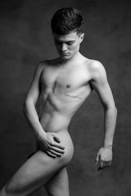 Foto di nudo di fuga di OnlyFans di Qtdima
