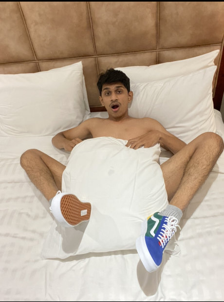 Foto di nudo di fuga di OnlyFans di Loverofcb