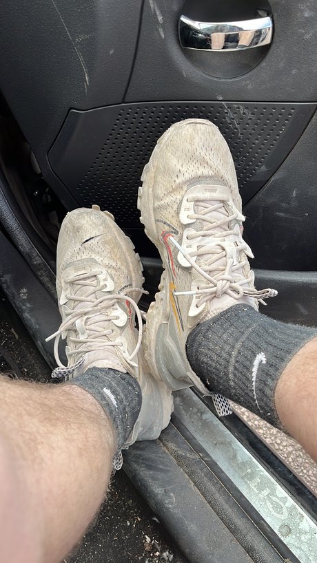 Foto di nudo di fuga di OnlyFans di Bradley