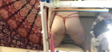 Foto di nudo di fuga di OnlyFans di Brat