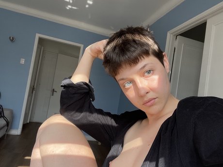 Foto di nudo di fuga di OnlyFans di Iggy M