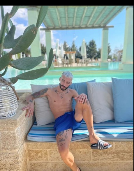 Foto di nudo di fuga di OnlyFans di Carrozzone