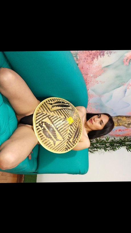 Foto di nudo di fuga di OnlyFans di Dayana Cass