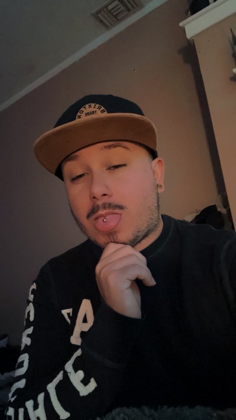 Foto di nudo di fuga di OnlyFans di Brandon