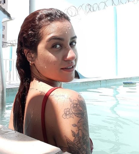 Foto di nudo di fuga di OnlyFans di Baby Lunna