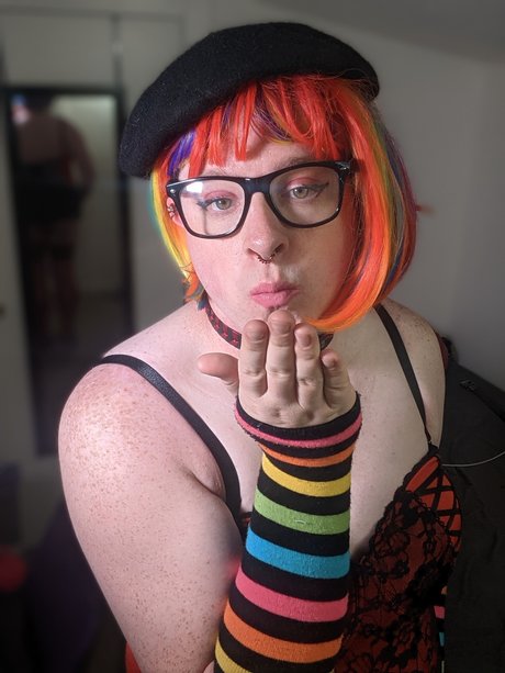 Foto di nudo di fuga di OnlyFans di Sararenee