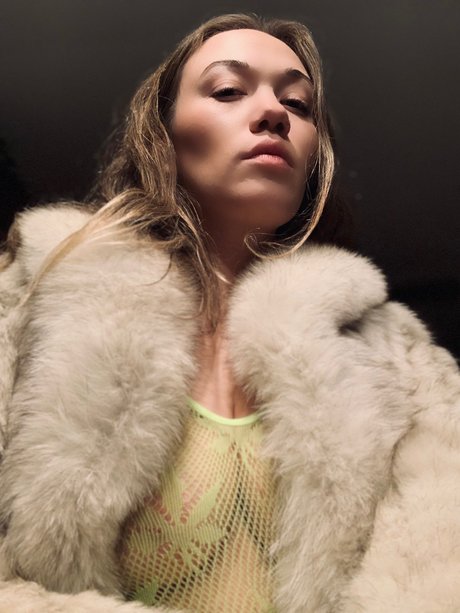 Foto di nudo di fuga di OnlyFans di Georgia 