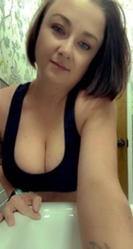 Foto di nudo di fuga di OnlyFans di Baby Blues
