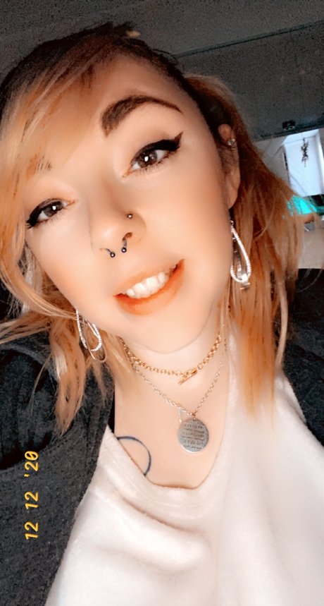 Foto di nudo di fuga di OnlyFans di Becca