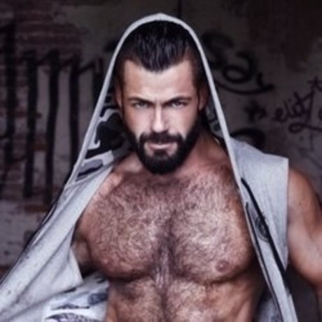 Foto di nudo di fuga di OnlyFans di Victor Dangelo