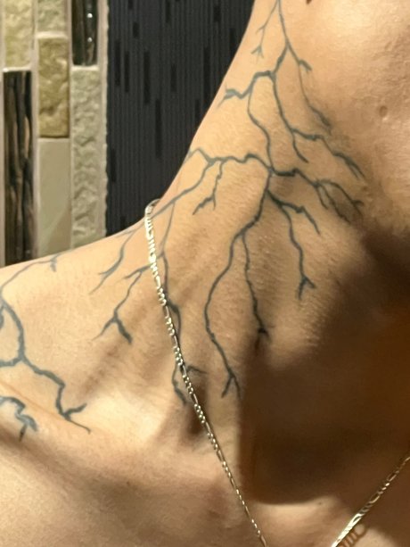 Foto di nudo di fuga di OnlyFans di Josafath Constantino