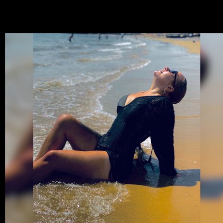 Foto di nudo di fuga di OnlyFans di Catherine