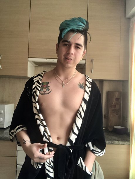 Foto di nudo di fuga di OnlyFans di Juanky