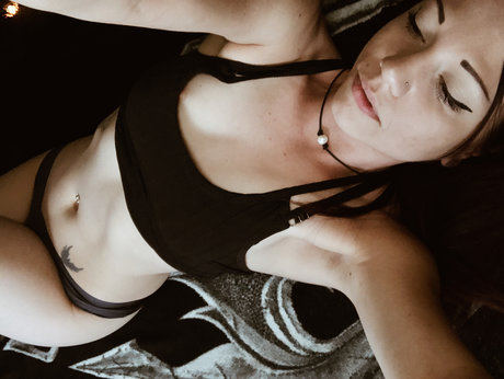 Foto di nudo di fuga di OnlyFans di Thebrandibelle