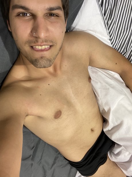Foto di nudo di fuga di OnlyFans di Haritzonly