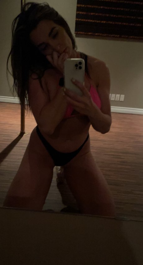 Foto di nudo di fuga di OnlyFans di Kate