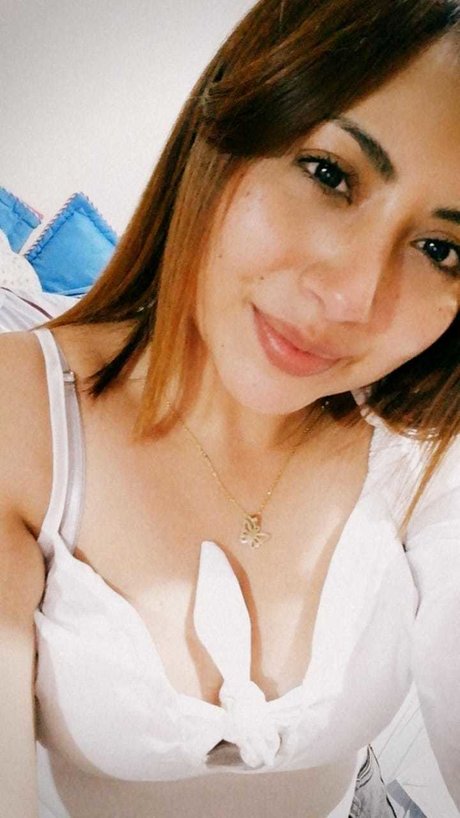 Foto di nudo di fuga di OnlyFans di Lasbbys