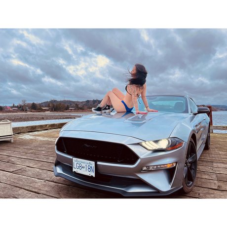 Foto di nudo di fuga di OnlyFans di Tiny Meeks