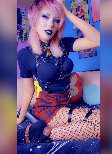 Foto di nudo di fuga di OnlyFans di  