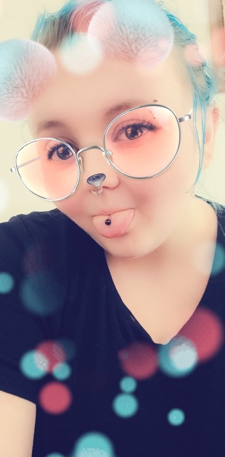Foto di nudo di fuga di OnlyFans di Taylor