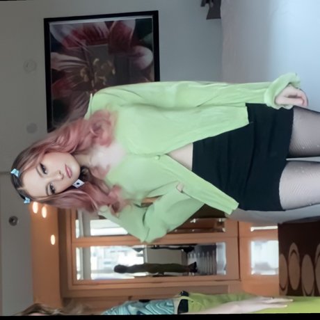 Foto di nudo di fuga di OnlyFans di Naur