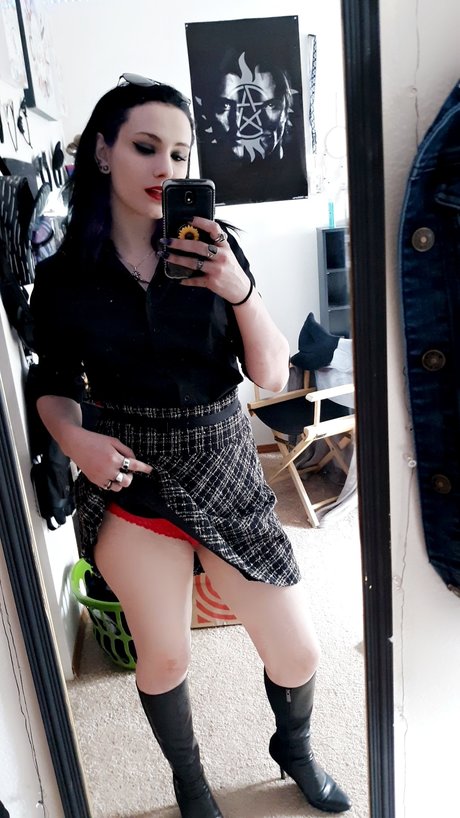 Foto di nudo di fuga di OnlyFans di Kora