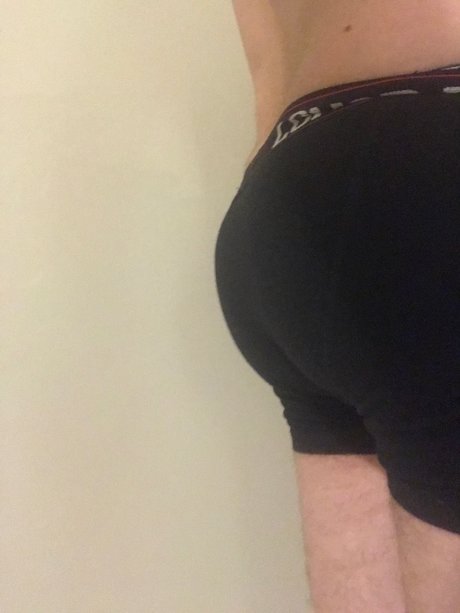 Foto di nudo di fuga di OnlyFans di Naughtybiboy