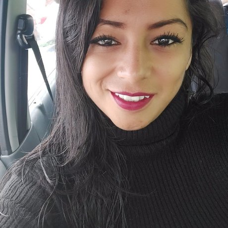 Foto di nudo di fuga di OnlyFans di Natali Criollo