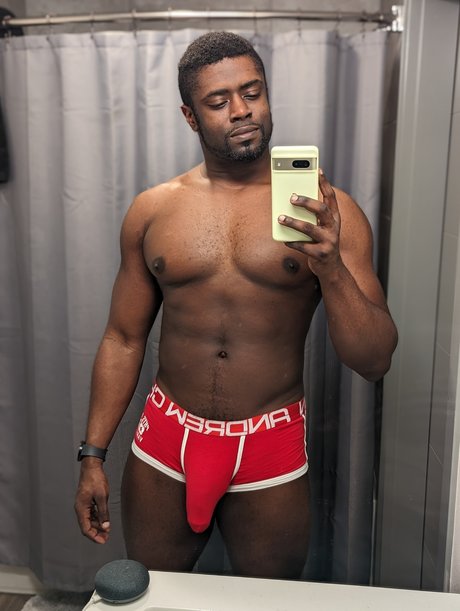 Foto di nudo di fuga di OnlyFans di Zac Duval