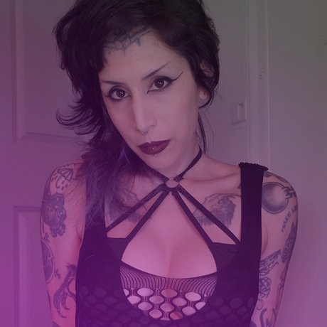 Foto di nudo di fuga di OnlyFans di Satanic Hispanic