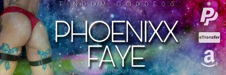 Foto di nudo di fuga di OnlyFans di Phoenix Faye