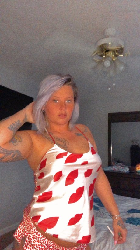 Foto di nudo di fuga di OnlyFans di Renee