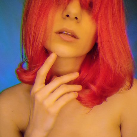 Foto di nudo di fuga di OnlyFans di Misfit