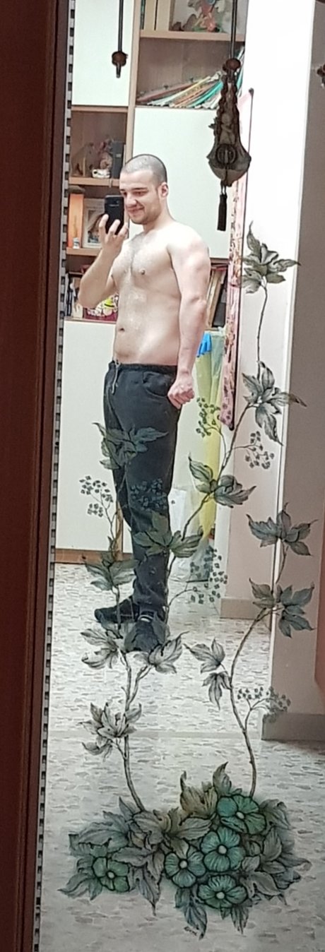 Foto di nudo di fuga di OnlyFans di Alfredo